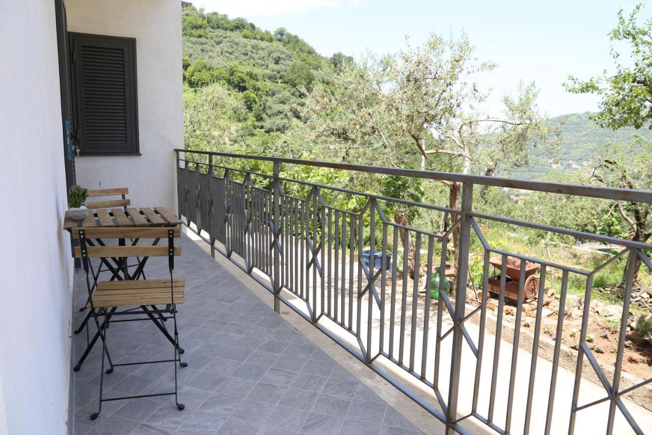 Bed and Breakfast Il Giardino Pimonte Exterior foto