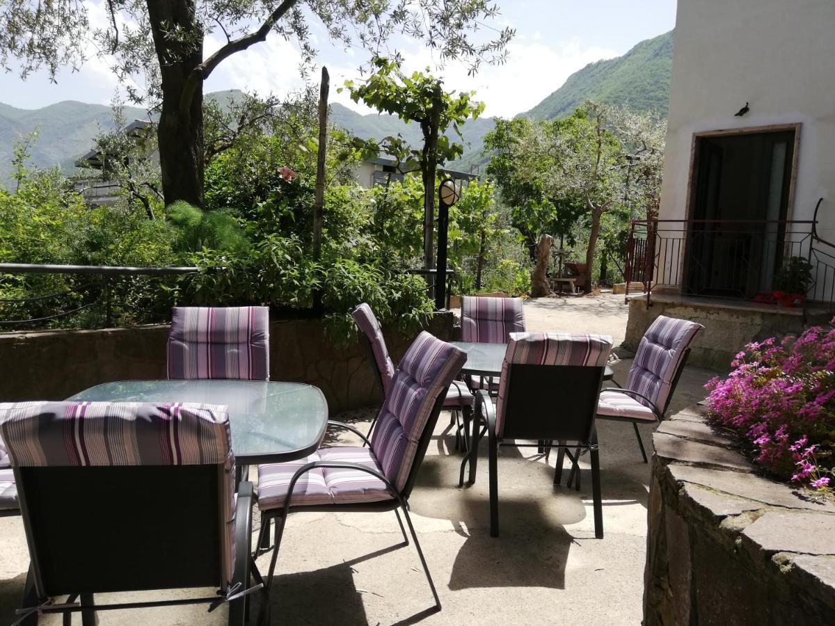 Bed and Breakfast Il Giardino Pimonte Exterior foto