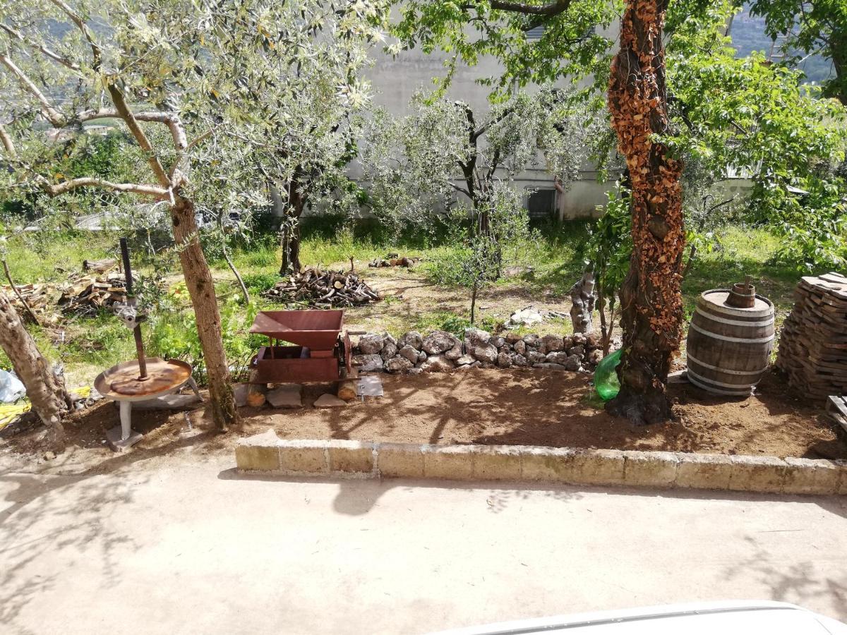 Bed and Breakfast Il Giardino Pimonte Exterior foto