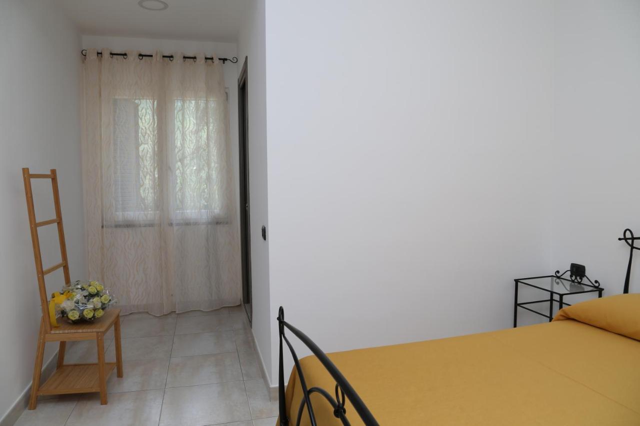 Bed and Breakfast Il Giardino Pimonte Exterior foto